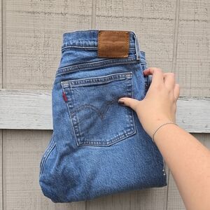 Women's Levi's Blue Denim Wedgie Straight Leg Fit Button Fly Ankle Jeans 28